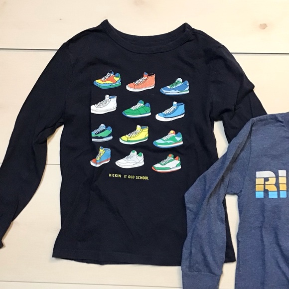 Bundle boys Gap and rip curl long sleeve sneakers and logo tee t-shirt - Picture 2 of 7